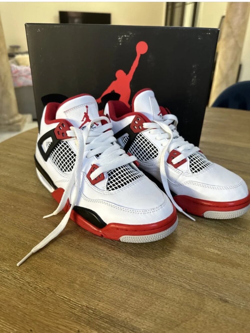 Air Jordan 4 Retro Red Cement DH6927-161 Size 6.5Y